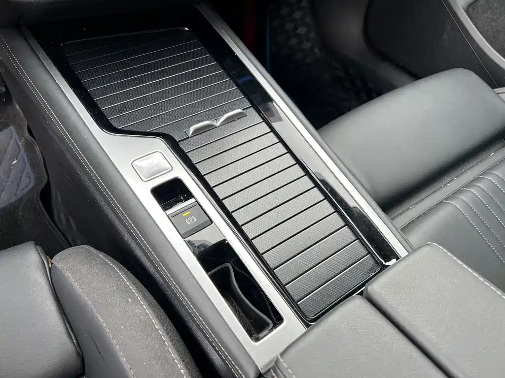 Volkswagen Magotan — миниатюра 8