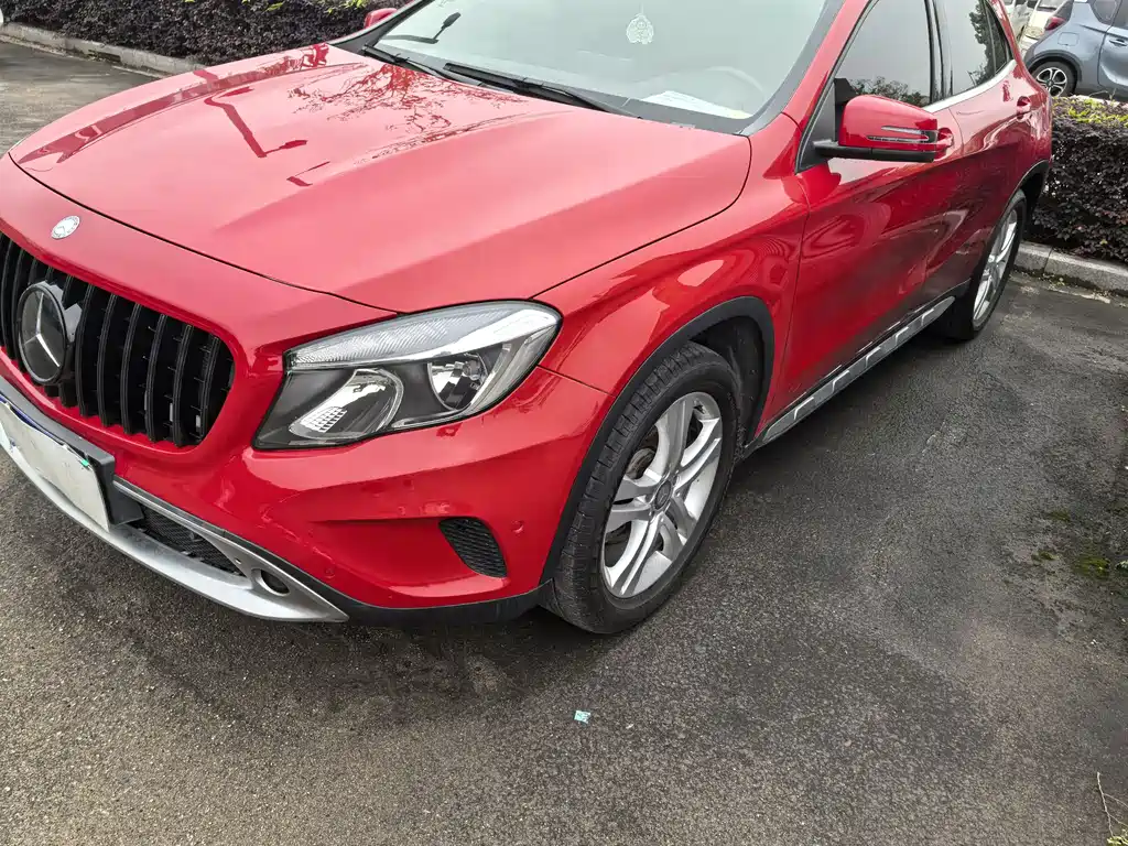 Mercedes-Benz GLA 2016