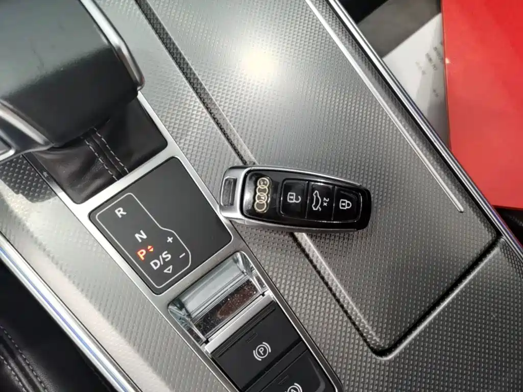 Audi A6L — миниатюра 13