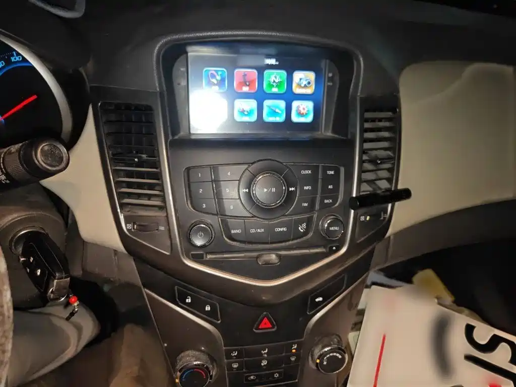 Chevrolet Cruze — миниатюра 6