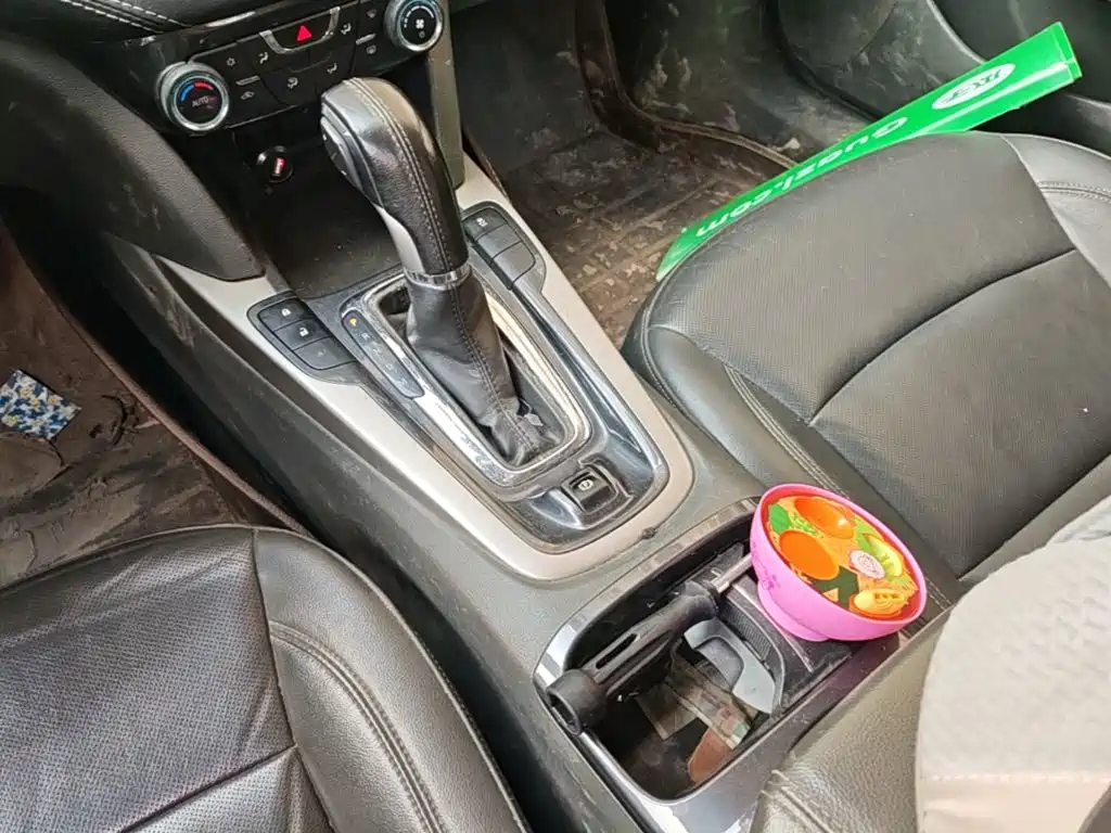 Chevrolet Malibu — миниатюра 14