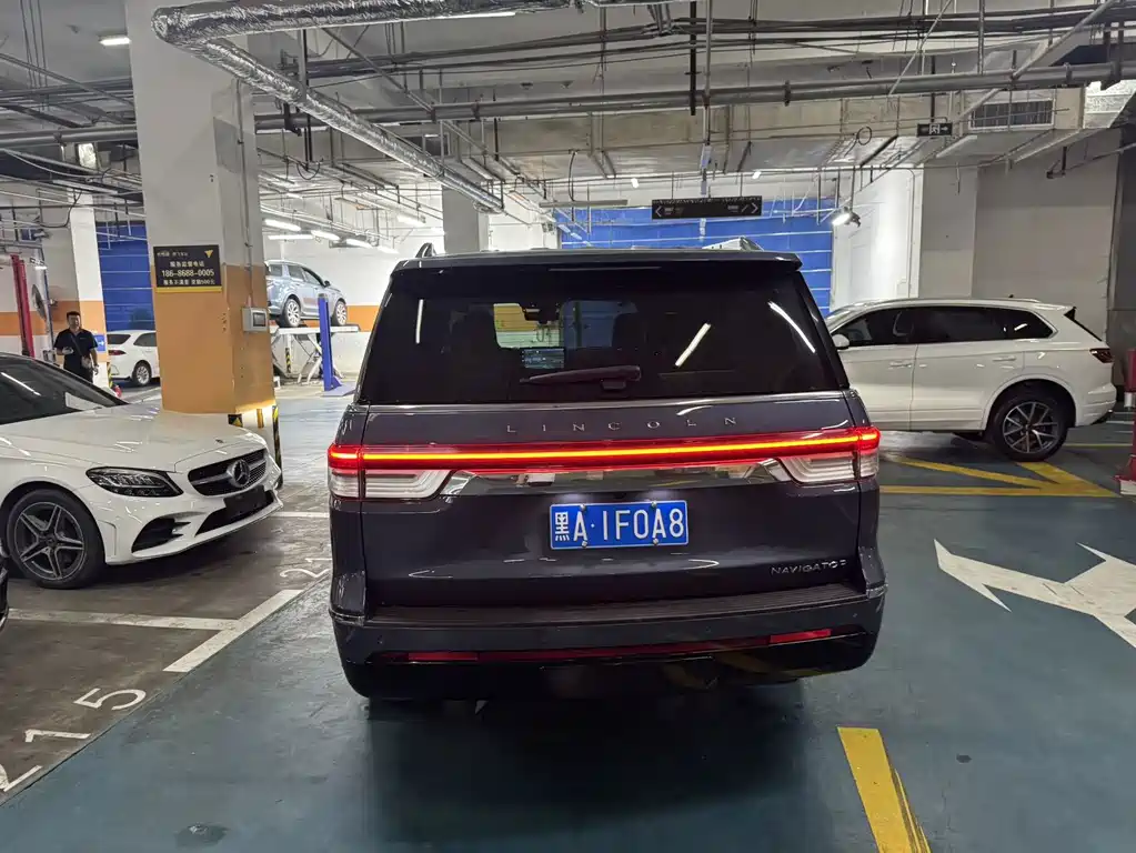 Lincoln Navigator — миниатюра 7