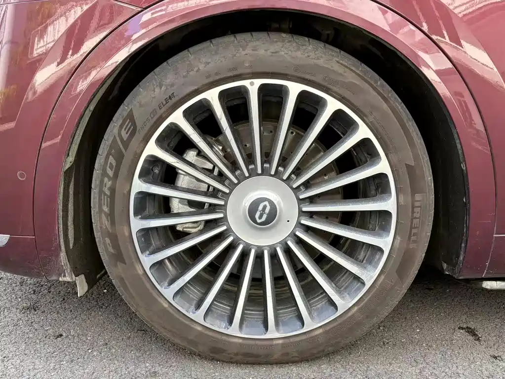 AITO AITO M8 — миниатюра 4