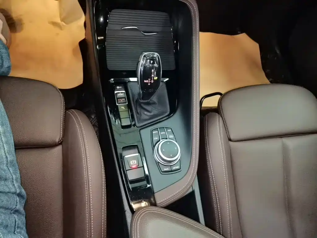 BMW X1 — миниатюра 14