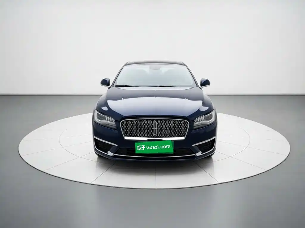 Lincoln MKZ — миниатюра 2