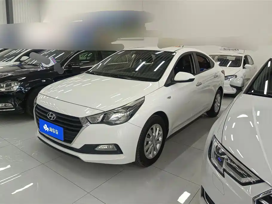 Hyundai Verna 2017