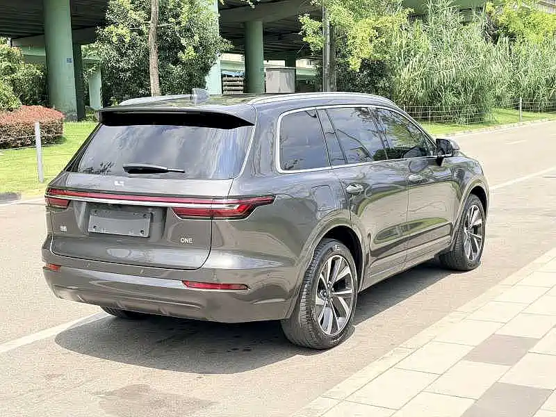 Li Auto Li ONE — миниатюра 10
