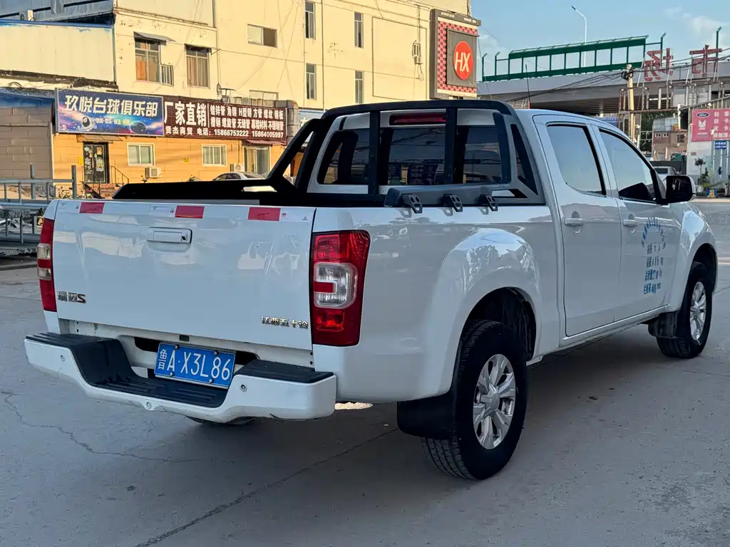 Isuzu RE-MAX Ruimai — миниатюра 6