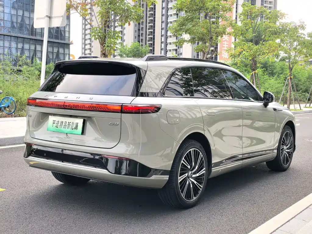 XPeng G9 — миниатюра 5