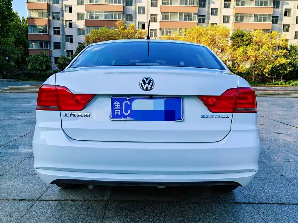 Volkswagen Santana — миниатюра 18