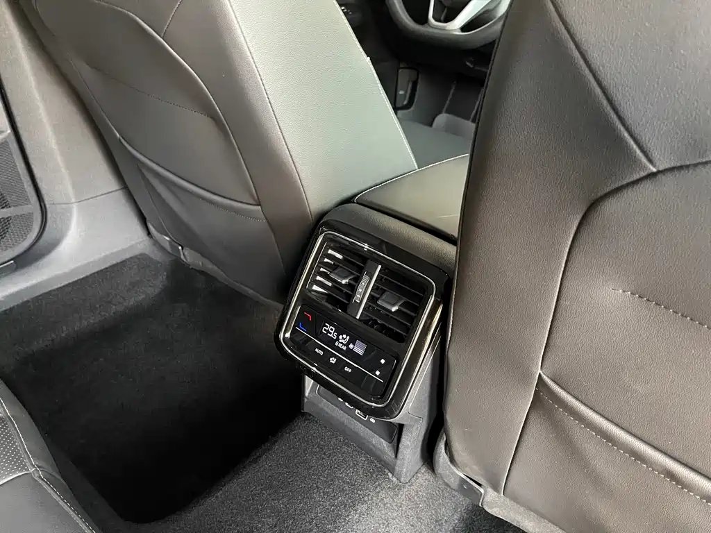 Volkswagen Passat — миниатюра 26
