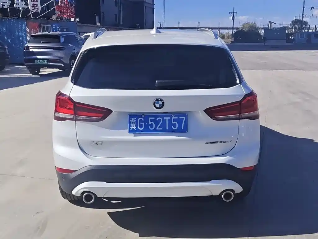 BMW X1 — миниатюра 12