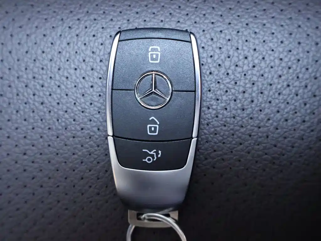 Mercedes-Benz GLE (Import) — миниатюра 25