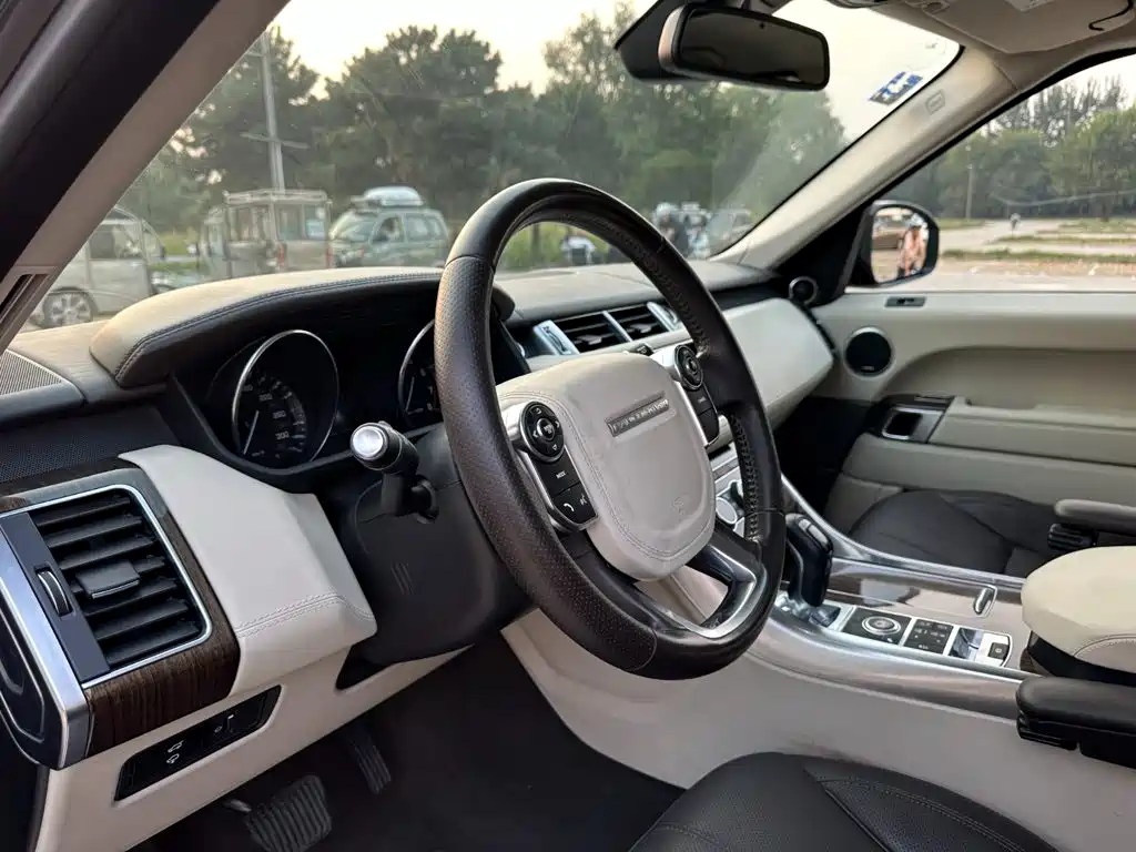 Land Rover Sport — миниатюра 14