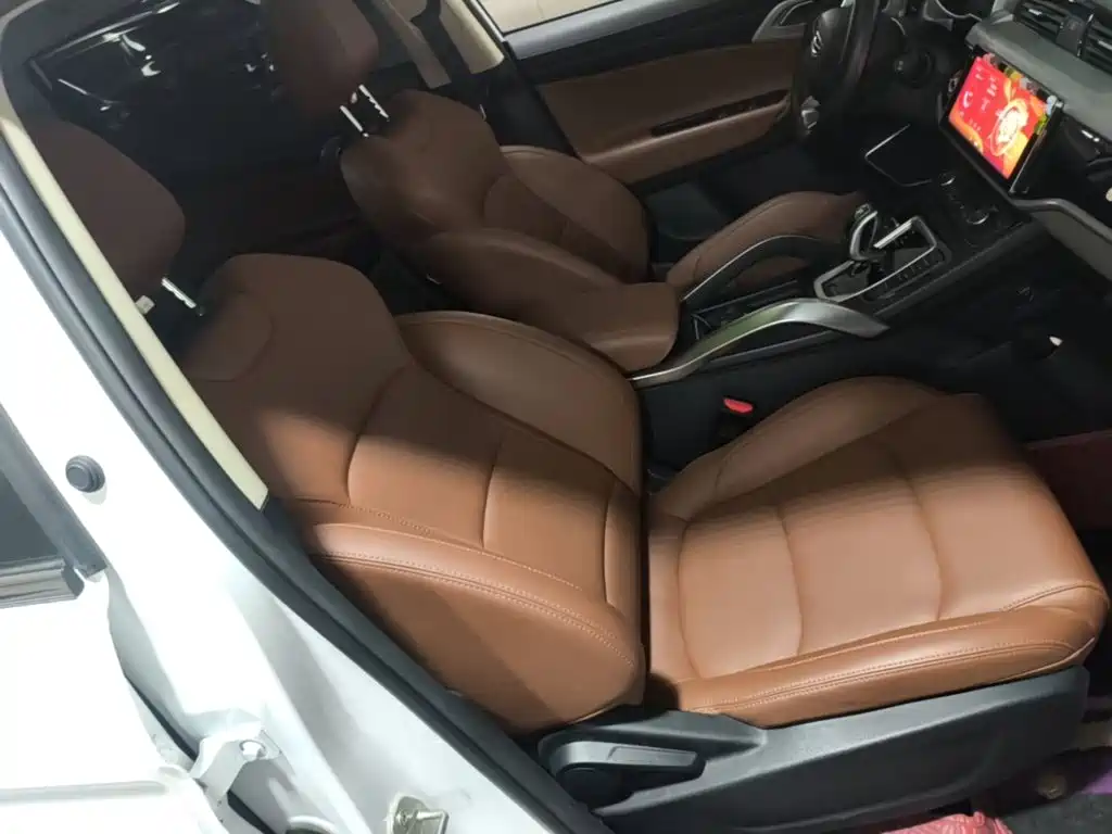 Geely Boyue — миниатюра 25
