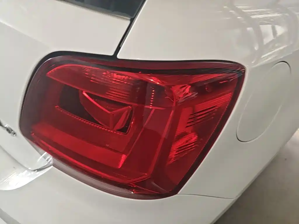 Volkswagen Polo — миниатюра 8