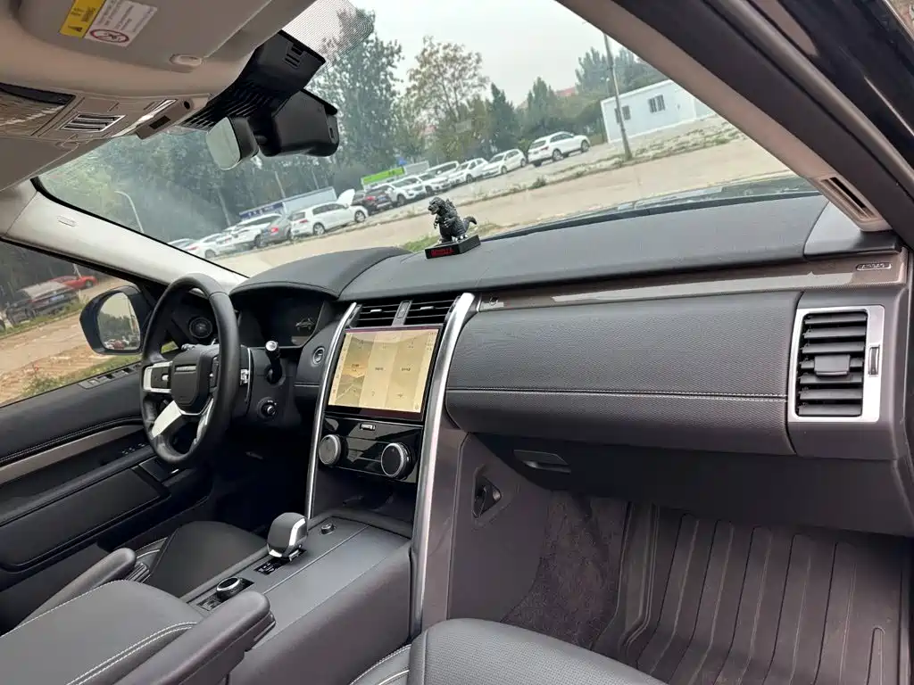 Land Rover Discovery — миниатюра 18