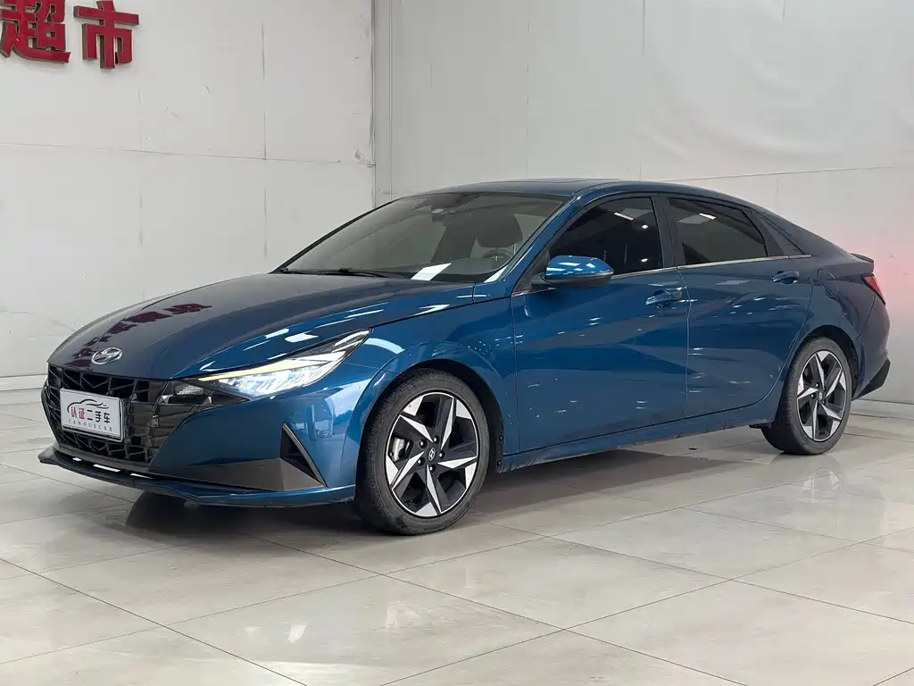 Hyundai Elantra 2021