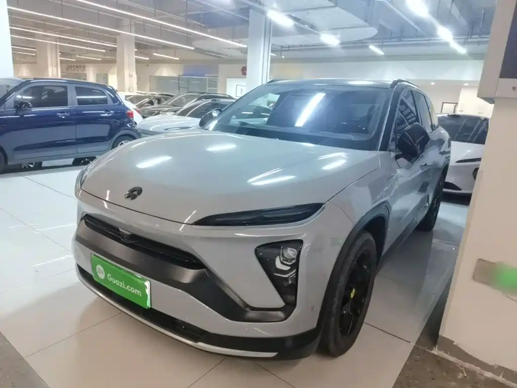 NIO ES6