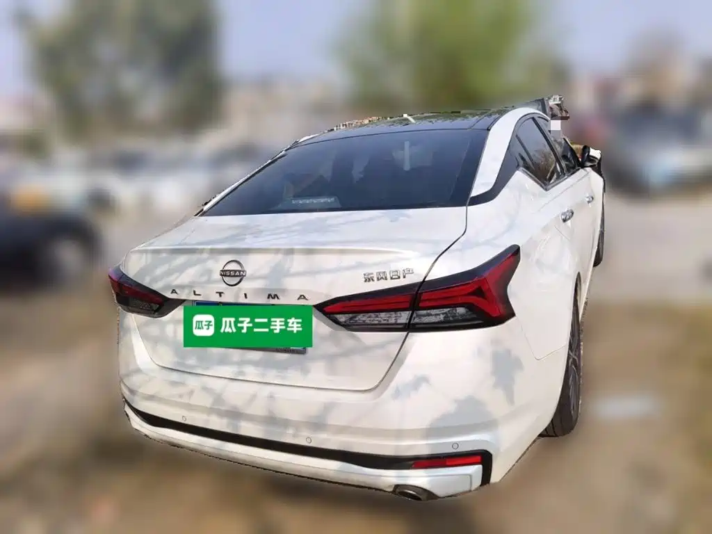 Nissan Teana — миниатюра 3