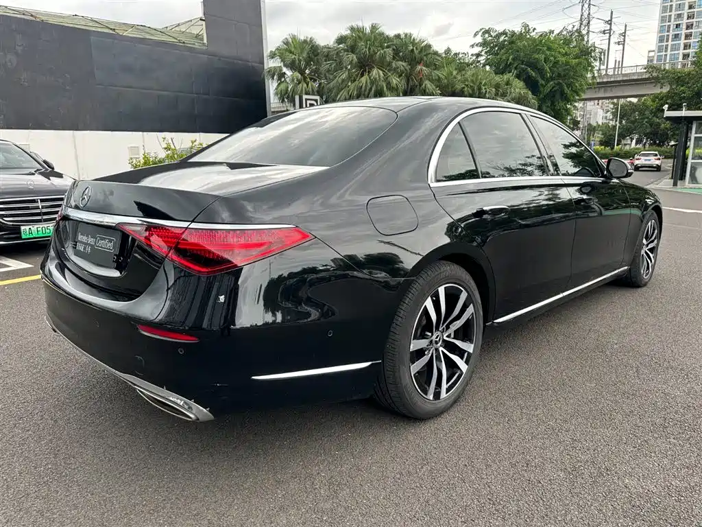 MERCEDES-BENZ S CLASS