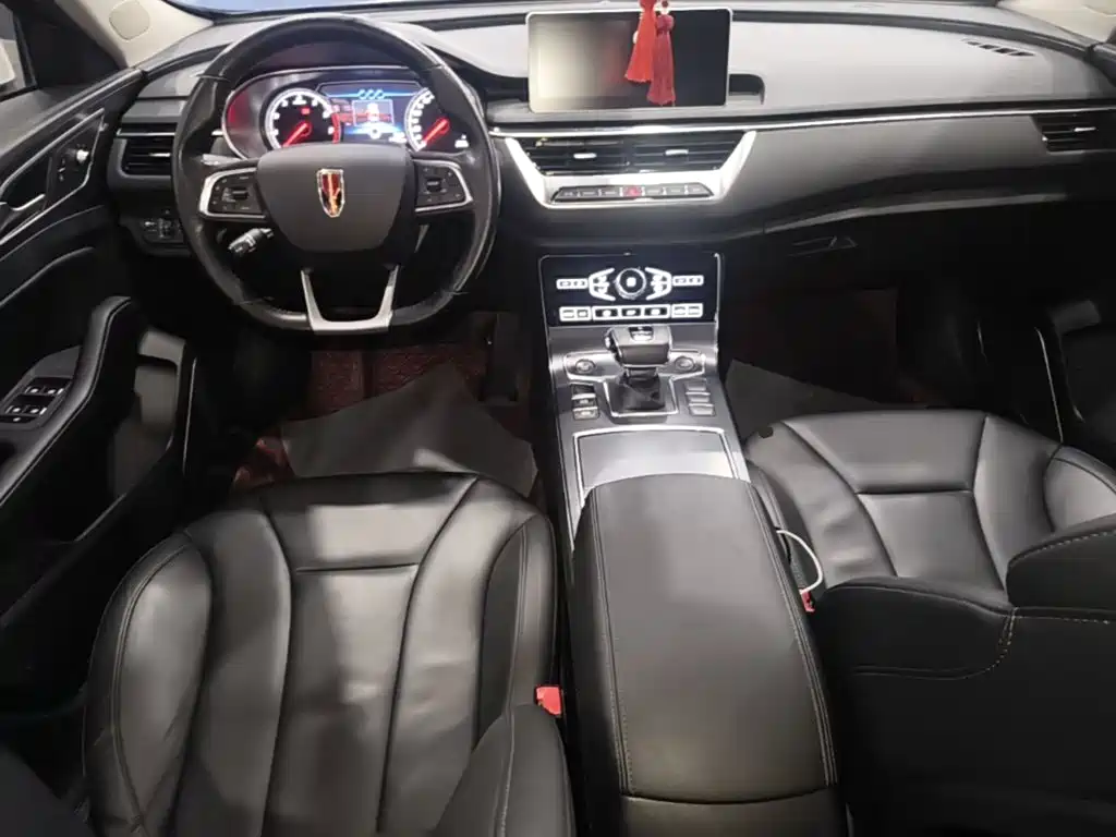 Hongqi Hongqi H5 — миниатюра 10