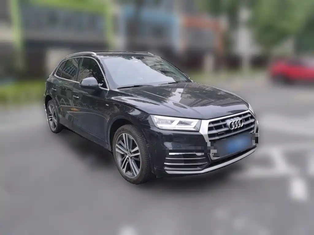 Audi Q5L — миниатюра 24