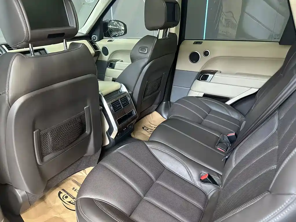 Land Rover Sport — миниатюра 10