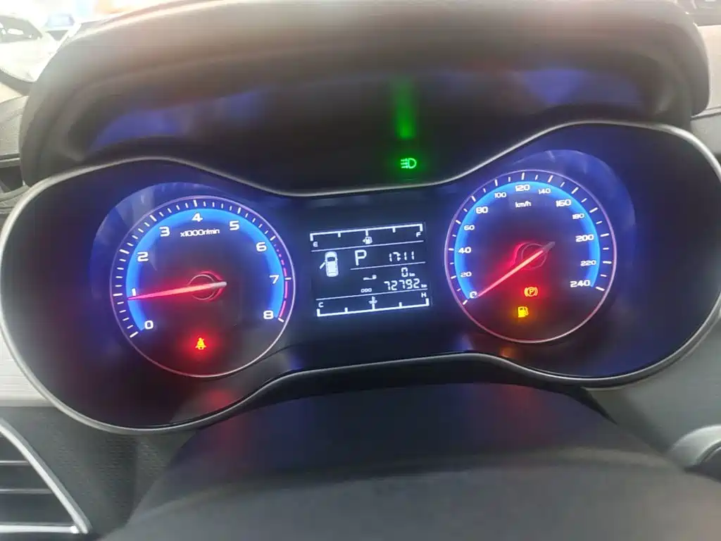 Geely Vision — миниатюра 12