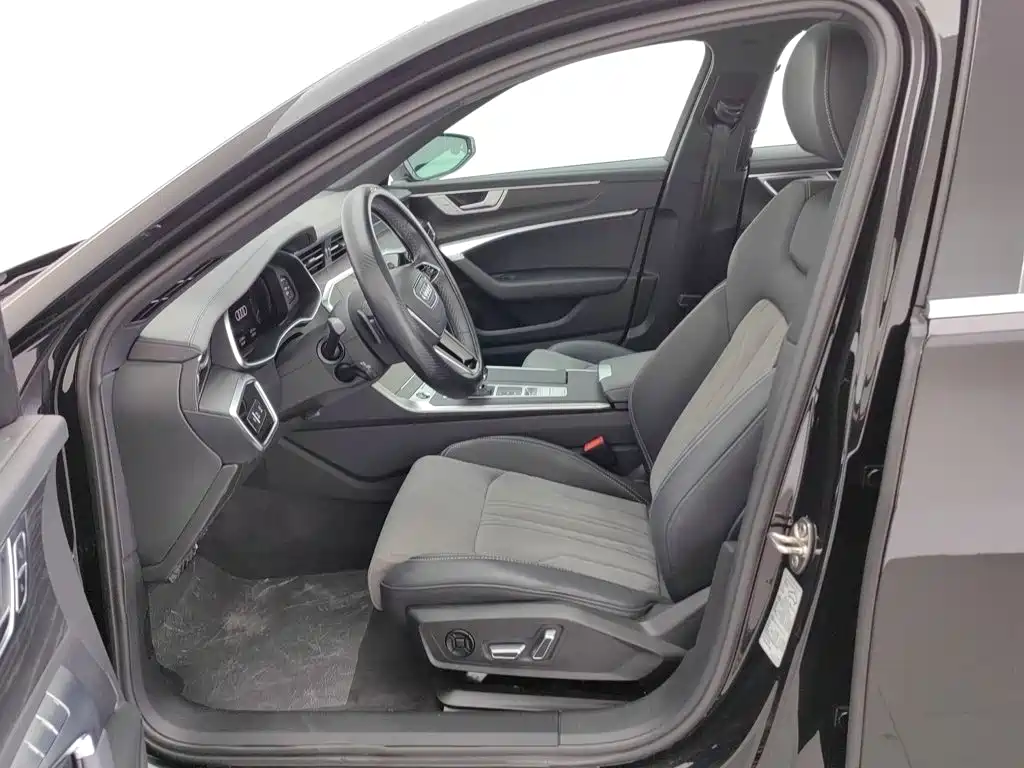 Audi A6L — миниатюра 10