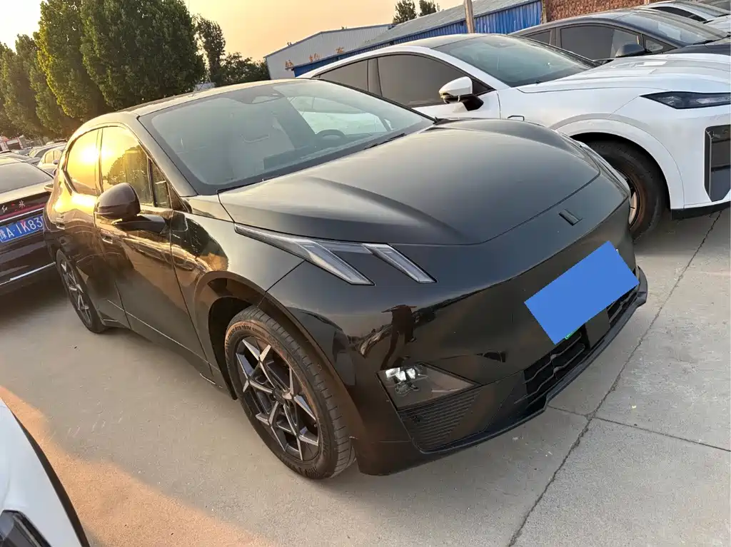 Lynk & Co Z20 — миниатюра 3