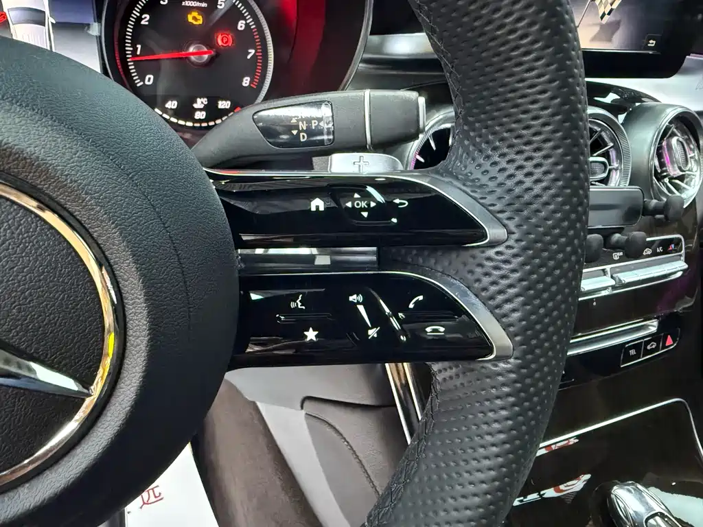 Mercedes-Benz GLC — миниатюра 19