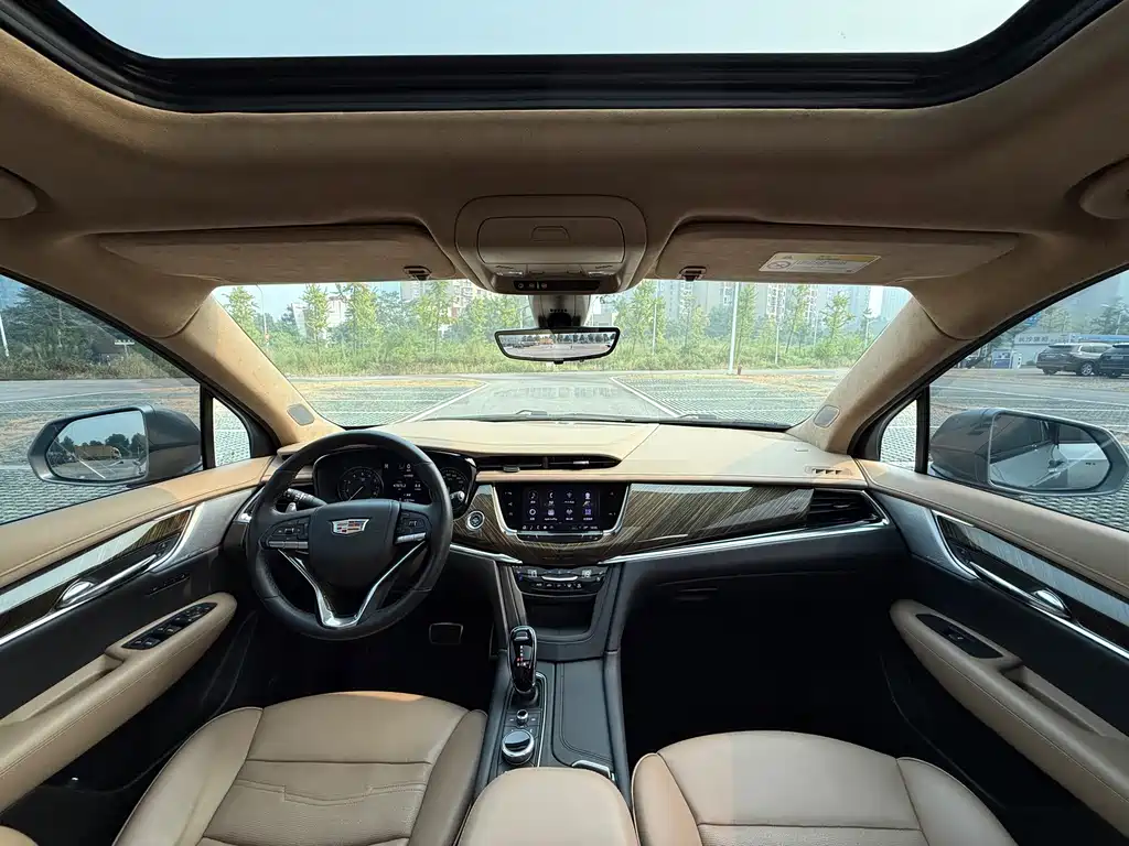 Cadillac XT6 — миниатюра 6