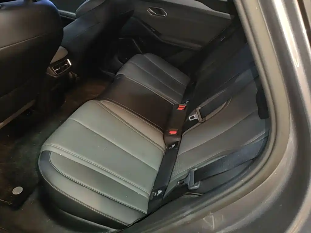 BYD Qin L — миниатюра 17