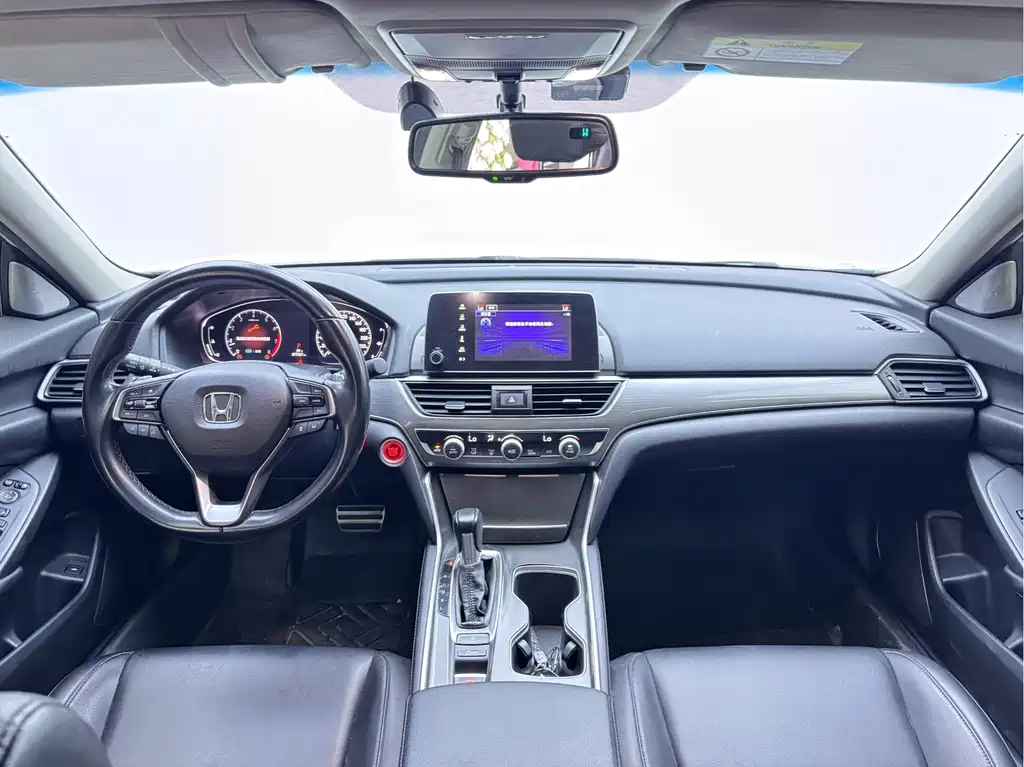 Honda Accord — миниатюра 4