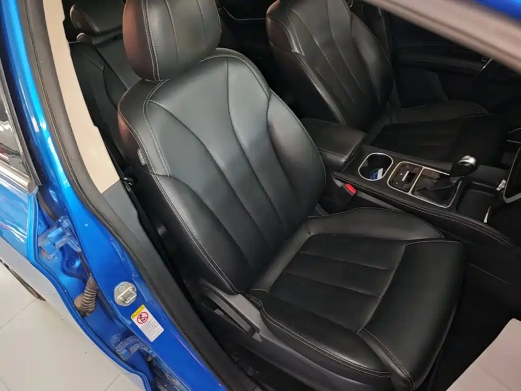 BYD MAX — миниатюра 25