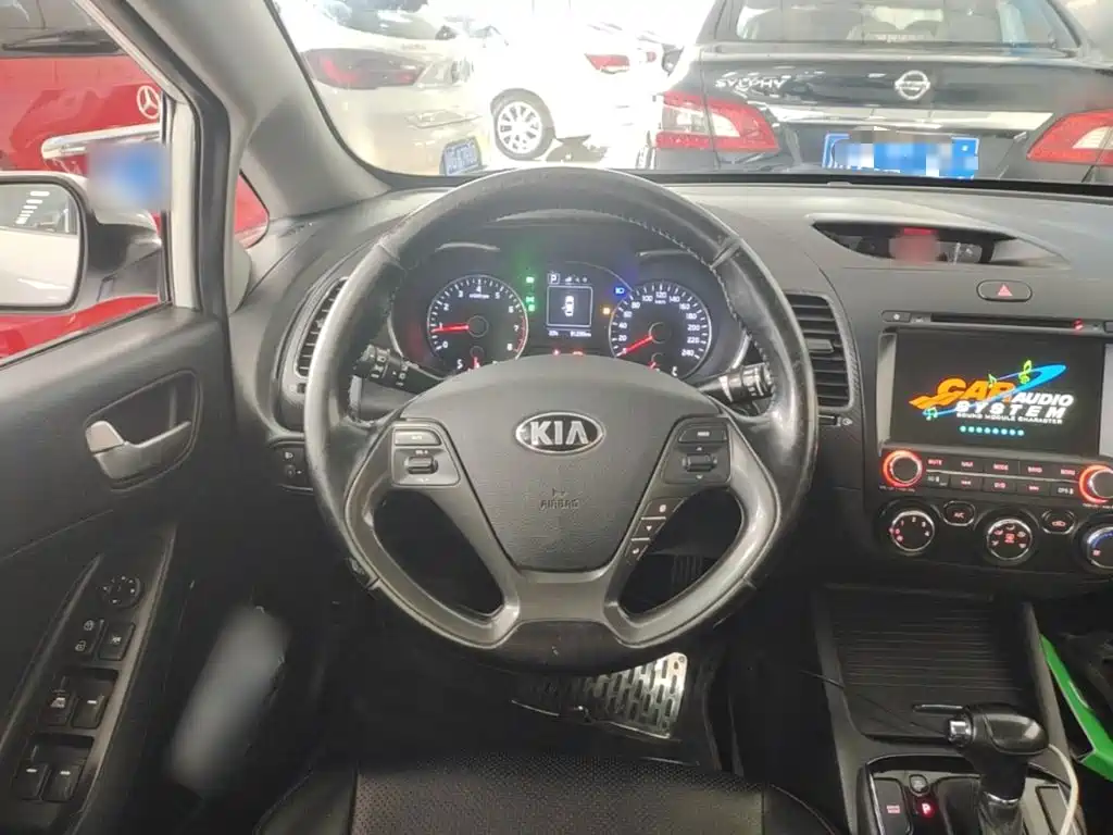 Kia K3 — миниатюра 11