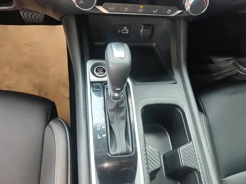 Nissan Sylphy — миниатюра 14