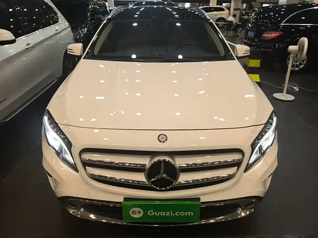 Mercedes-Benz GLA — миниатюра 3