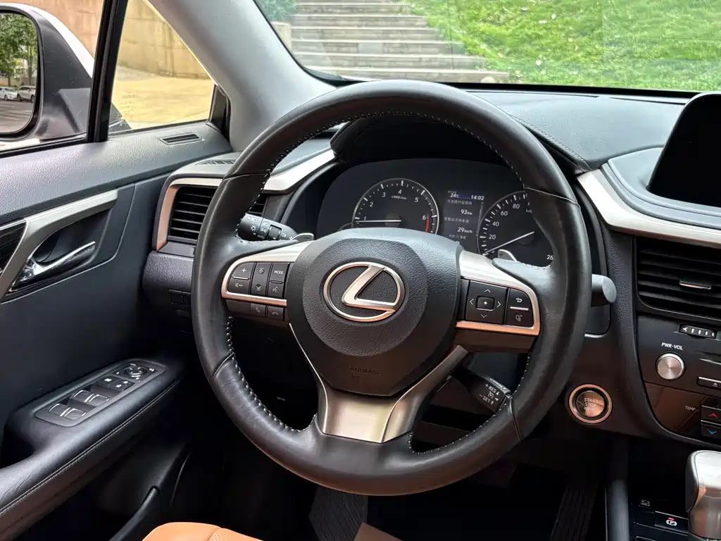 Lexus RX — фотографии объявления, Фото 11
