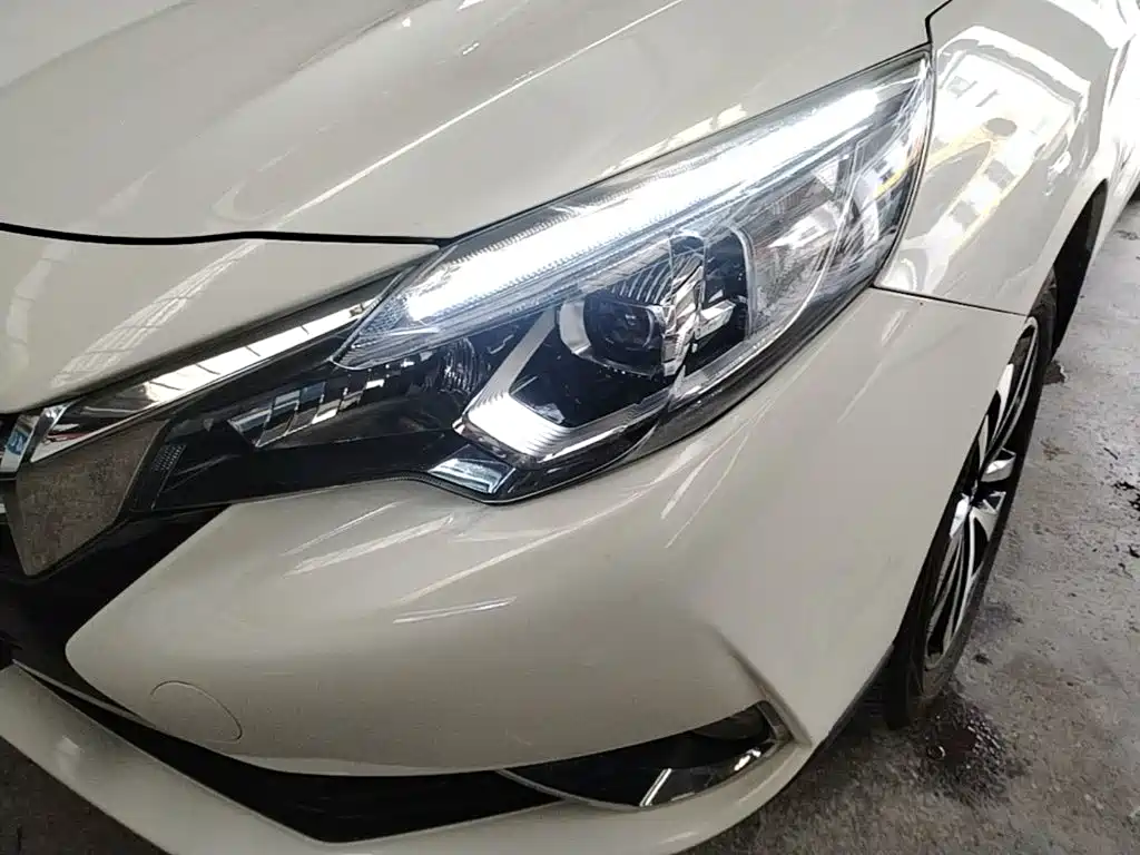 Venucia T90 — миниатюра 24