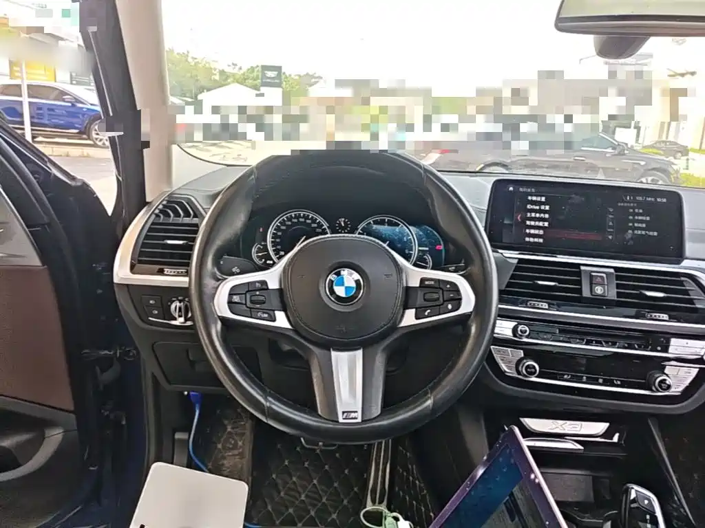 BMW X3 — миниатюра 15