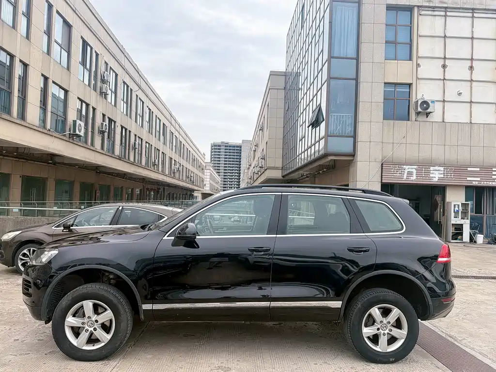 Volkswagen Touareg — миниатюра 5