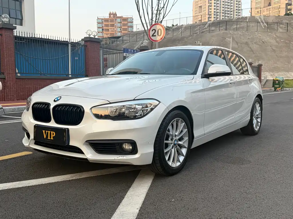 BMW 1 Series (Import)