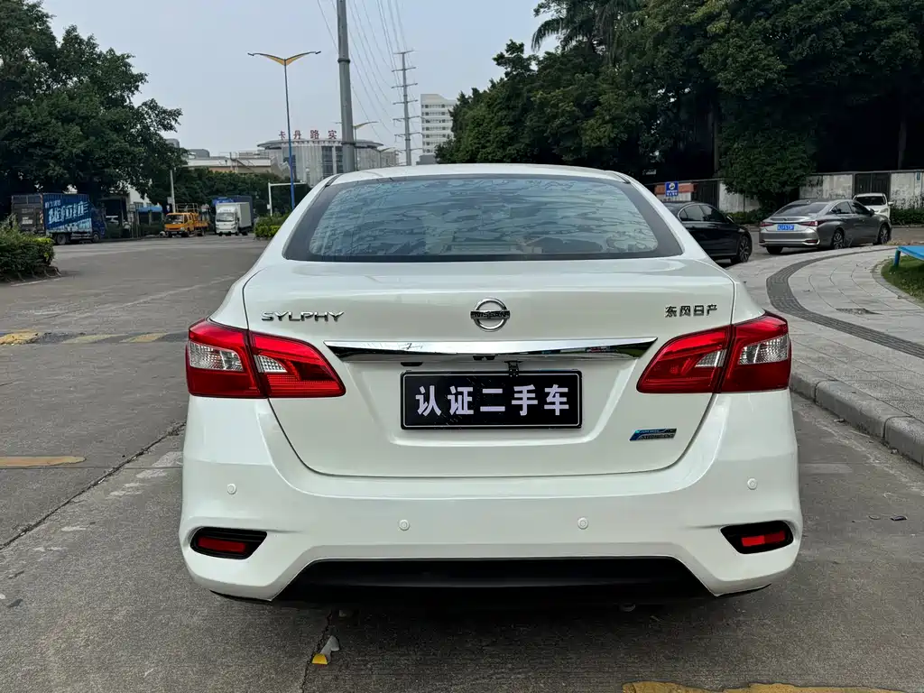 Nissan Sylphy — миниатюра 8