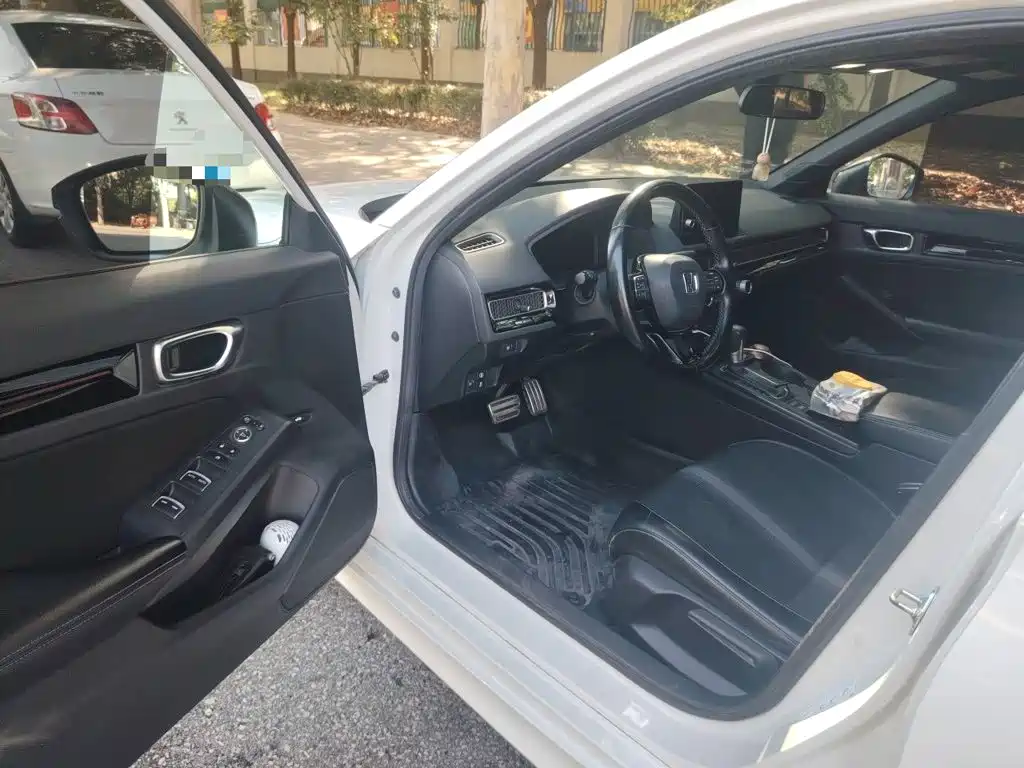 Honda Civic — миниатюра 17