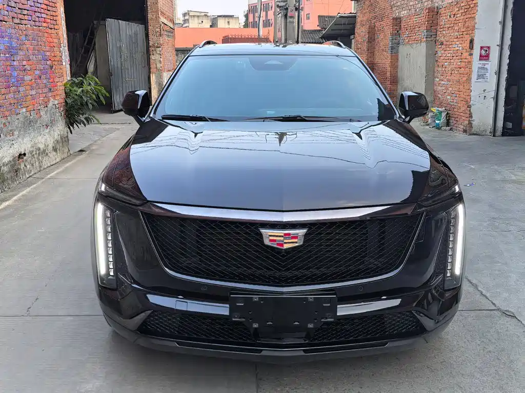 Cadillac XT5 — миниатюра 2