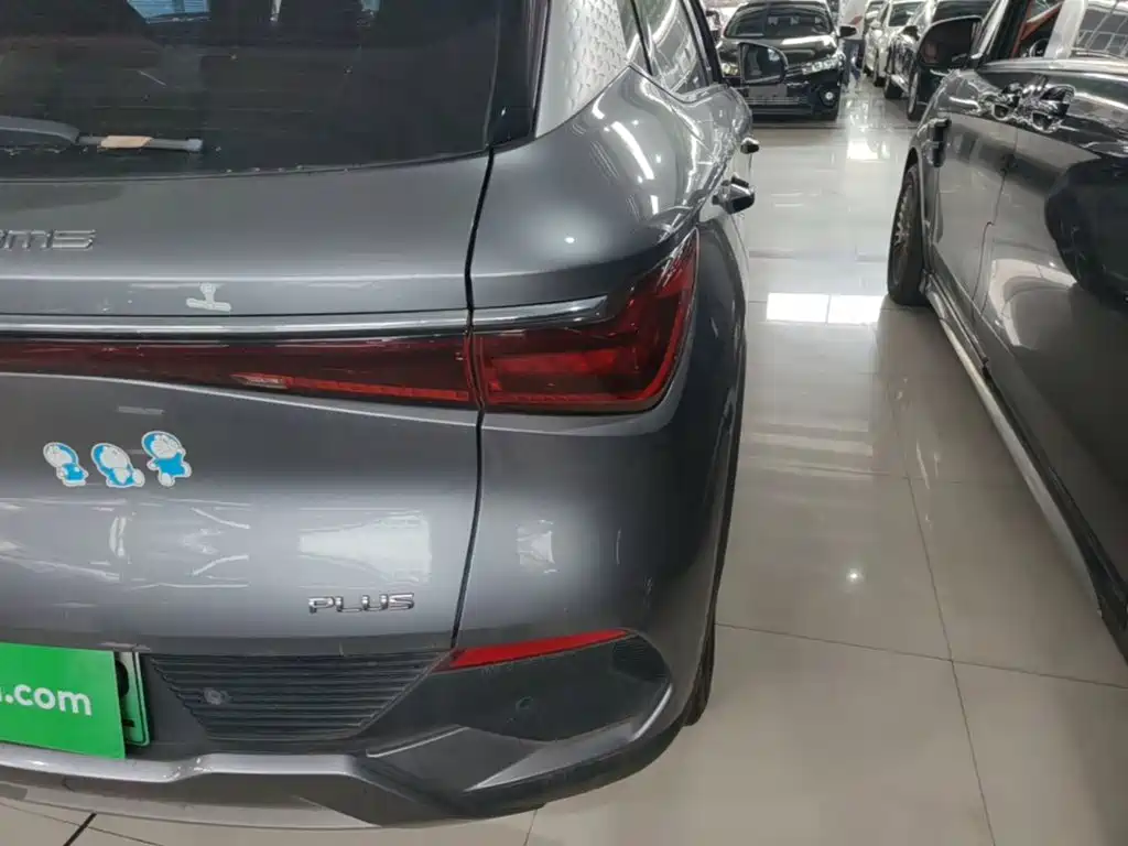 BYD Yuan Plus — миниатюра 8