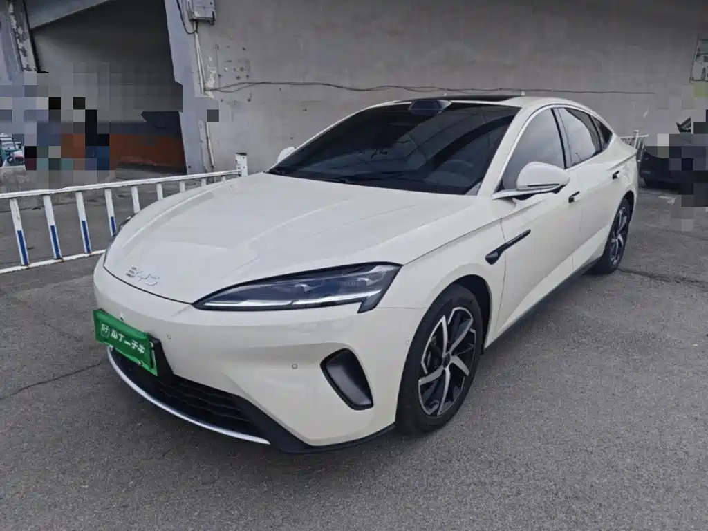 BYD Seal 07 DM-i