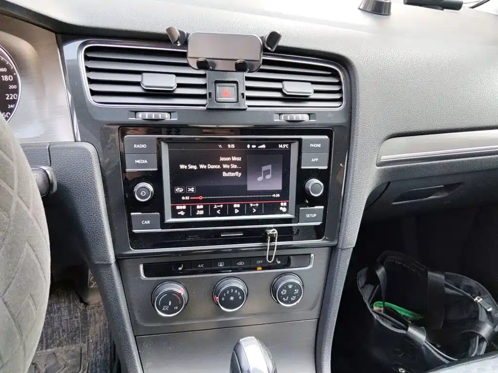 Volkswagen Golf — миниатюра 9